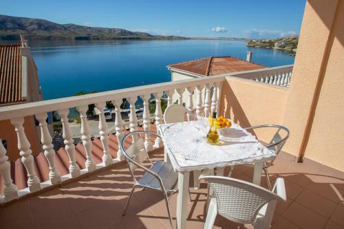 Apartmani Bepina