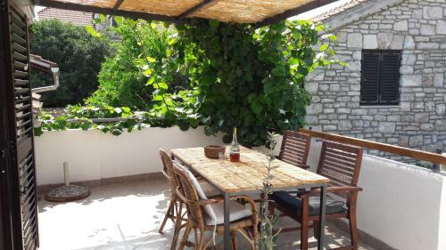 Hostal Ancient House In Modern Style, Sansir Apartment