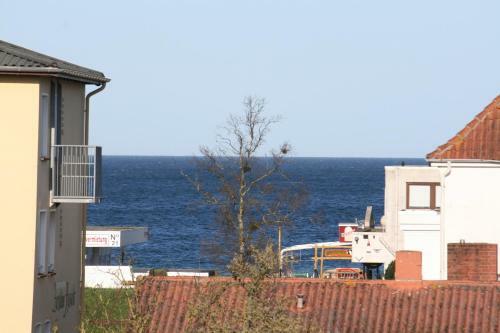 Apartamento G�stehaus Zur Seem�we, Fewo 1"seeblick"