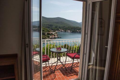 Apartamentos Marivo Guest House