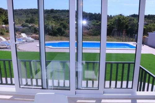 Villa Nane Garden - House With Pool