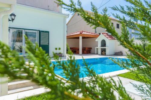 Villa Lucia, Peacefull And Private