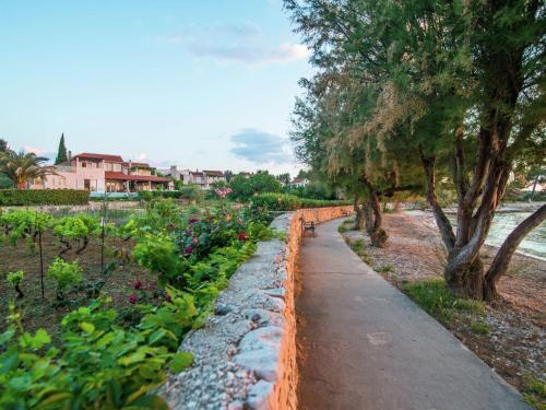 Lavish Villa With Pool In Supetar Croatia