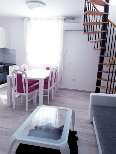 House Gita