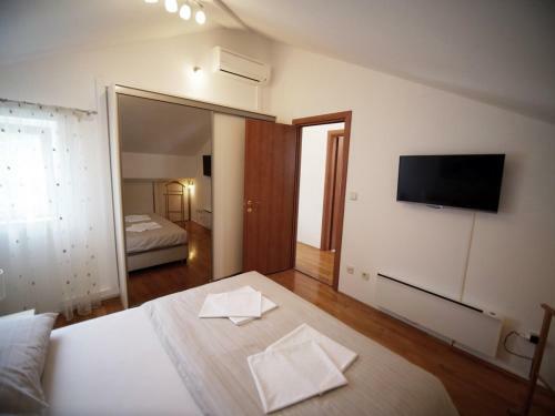 Apartment Dora