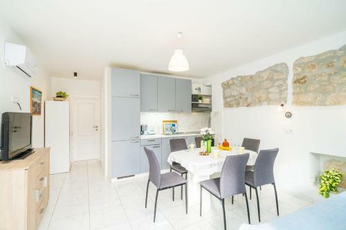 Karolinas Place