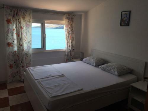 Apartamentos Beach House Petar&eli