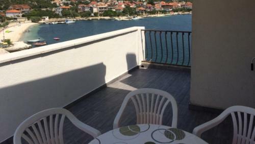 Apartamentos Beach House Petar&eli