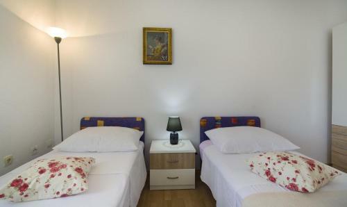 Apartments By The Sea Poljica, Trogir - 19054