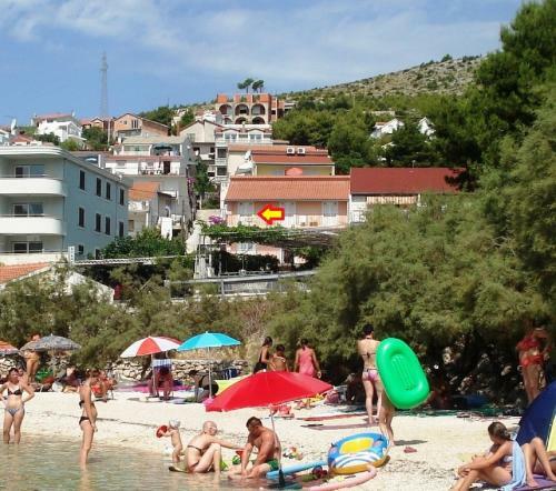 Apartments An?elka - 50 M From Beach