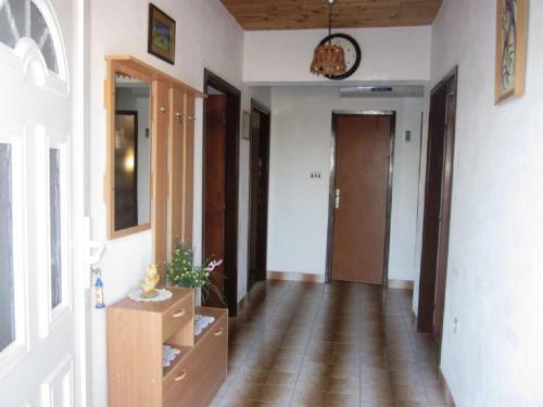Apartments An?elka - 50 M From Beach