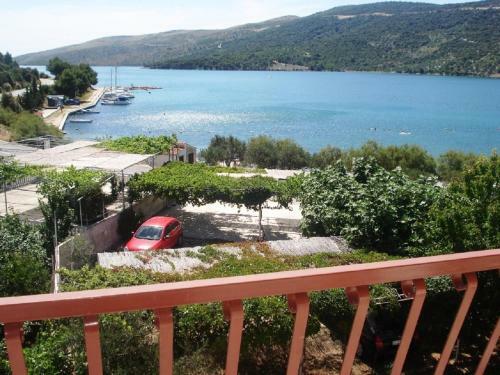 Apartments An?elka - 50 M From Beach