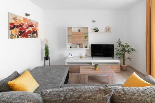 Apartments Lux 2 - Heated Pool