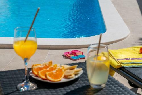 Apartments Lux 2 - Heated Pool