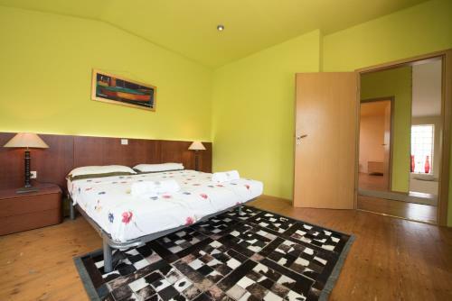Hostal Nirvana Apartment&room