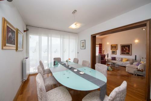 Villa Adria