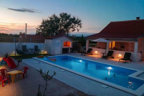 Villa Holiday House Mia