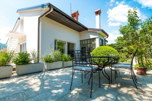 Apartment Bevanda