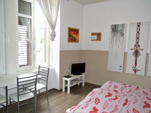 Feel At Home Studio Apartment