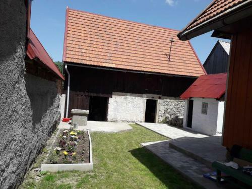 Ku?a Za Odmor "seka"***