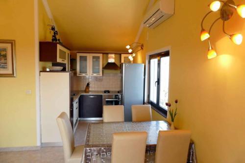 Apartments In Rab - Insel Rab 39950