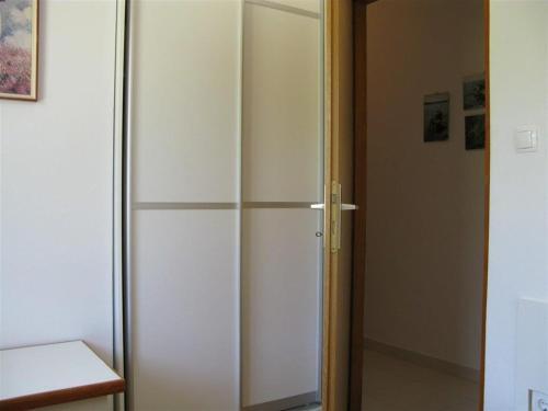 Apartment Palit 16356b