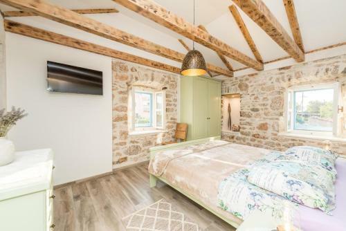Holiday Home Lipa Na?a