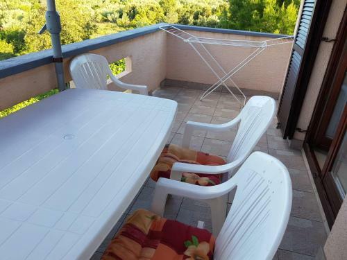 Apartmani Maslina