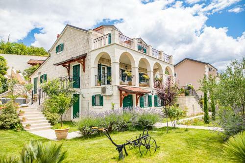 Villa Gala & Villa Galina