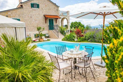Villa Gala & Villa Galina