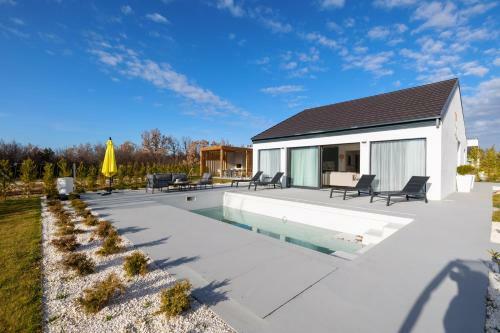 Bandelli Villas