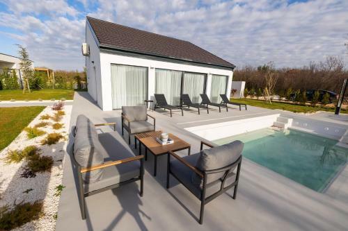 Bandelli Villas