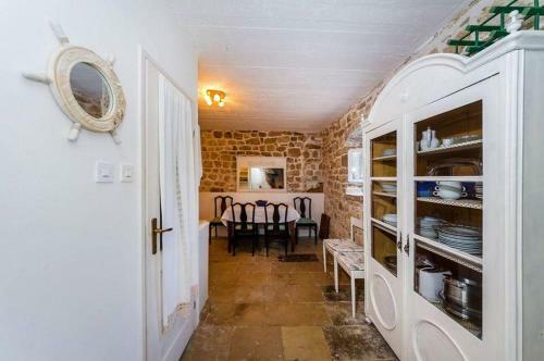Seaside Holiday House Novigrad - 18162
