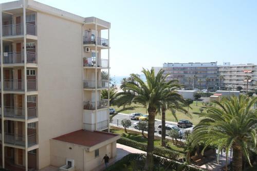 Apartamento C&b Residencial Paradis Playa