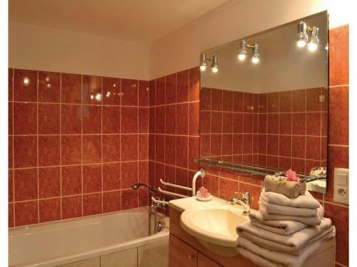 Holiday Home La Lezardiere