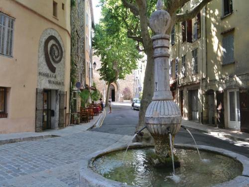 Holiday Home La Lezardiere