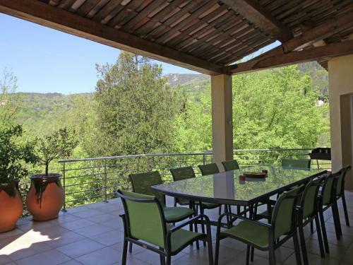 Luxurious Villa With Swimming Pool In Bargemon, Provence