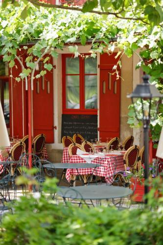 Hotel Chateau De Germigney