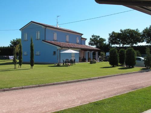 Hostal Insolent Inn