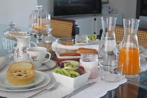 Hostal Insolent Inn