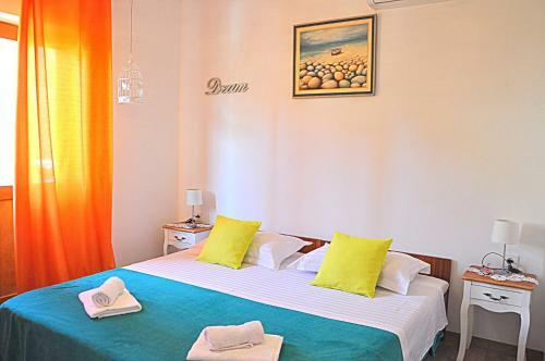 Hostal Rooms Anna