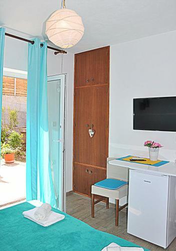 Hostal Rooms Anna