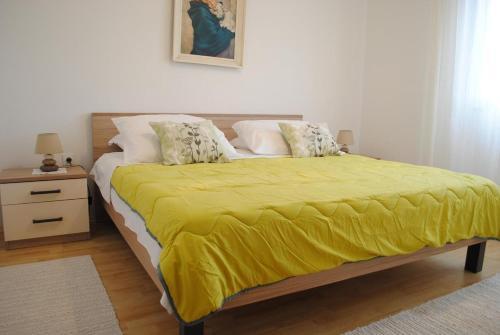 Apartments With Wifi Milna, Brac - 5678