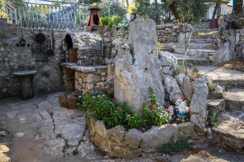 Apartments By The Sea Bobovisca Na Moru, Brac - 11883