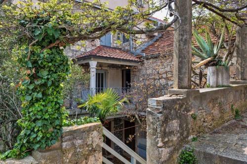 Dream House Near The Sea