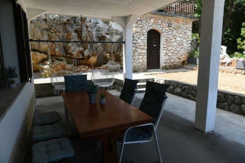 Gro�es Reihenhaus Mit Viel Gr�n Und Meerblick