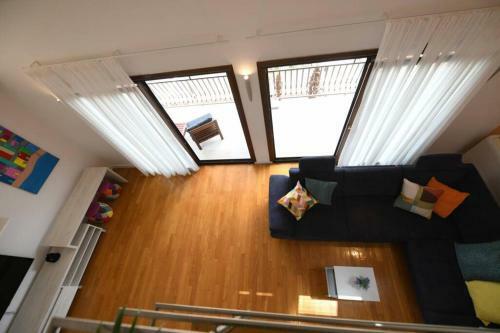 Gro�es Reihenhaus Mit Viel Gr�n Und Meerblick