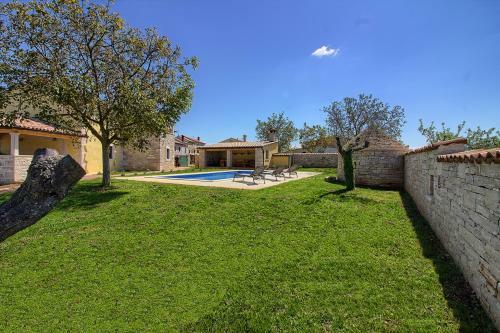 Villa Vila Orbani?i