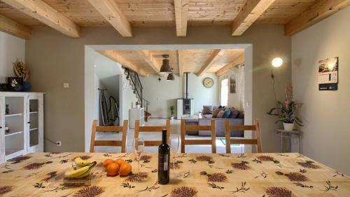 Villa Vila Orbani?i