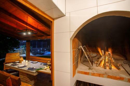 Villa Stone House Korita